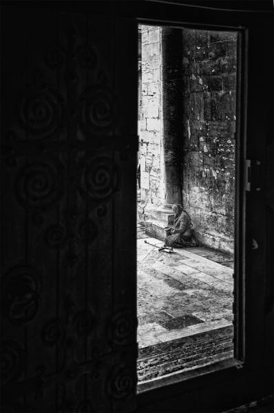 Photograph Rutger Van Der Zalm Old Habits on One Eyeland